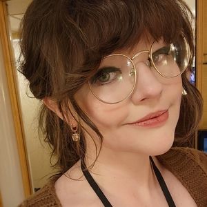 Meet your Posher, Sydney